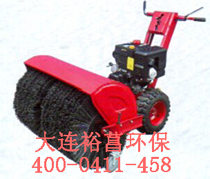 大連道路掃雪機(jī)，停車場(chǎng)掃雪機(jī)